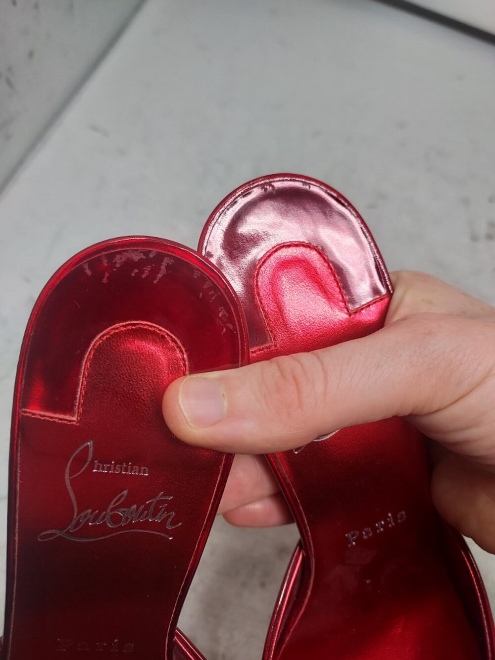 CHRISTIAN LOUBOUTIN Me Dolly Patent Red Heel Sandal - Picture 11 of 14